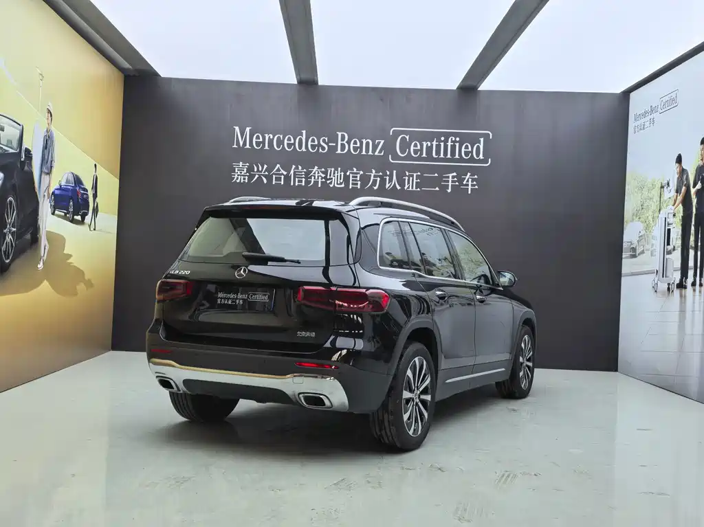 Mercedes-Benz GLB 2025