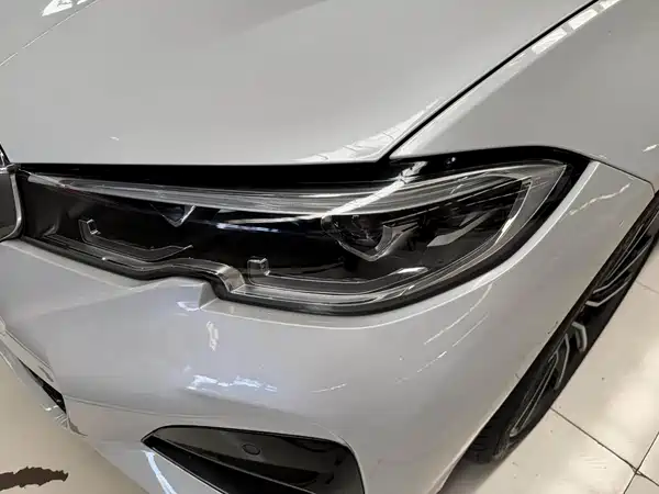 BMW 3 Series 2021
