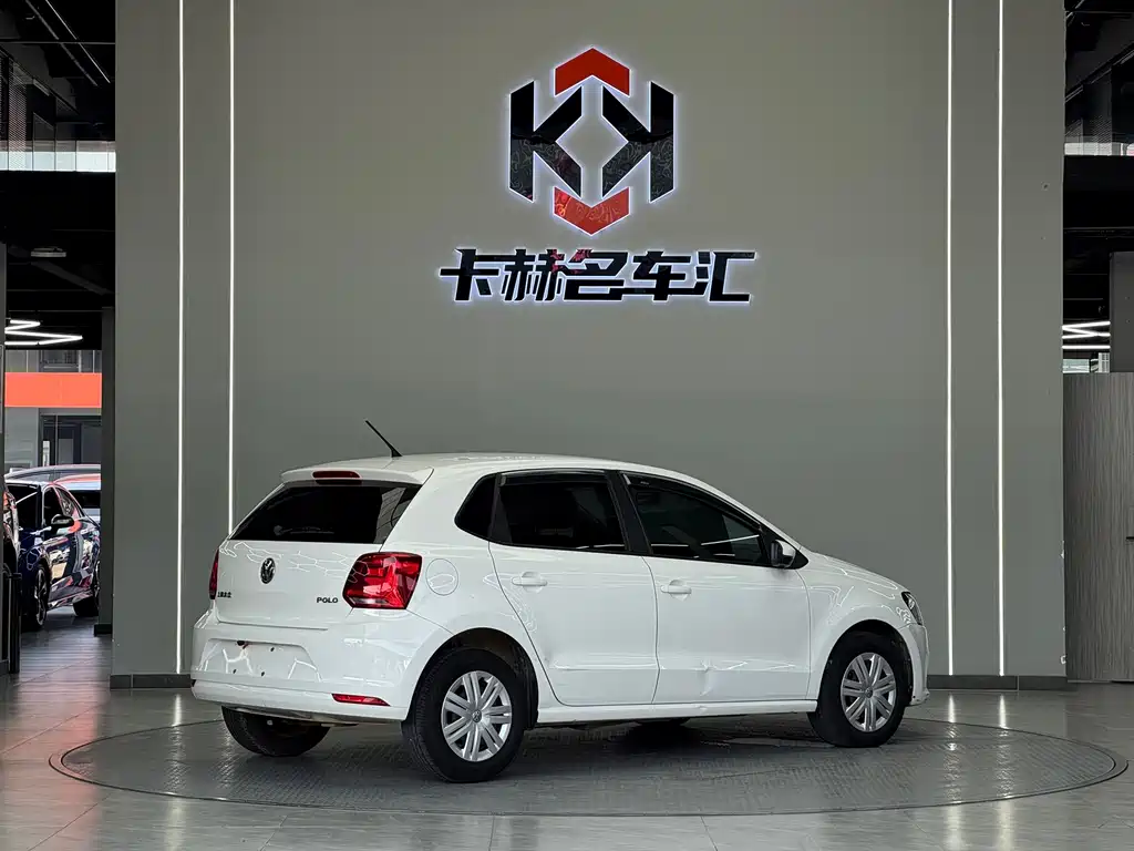 Volkswagen Polo 2016