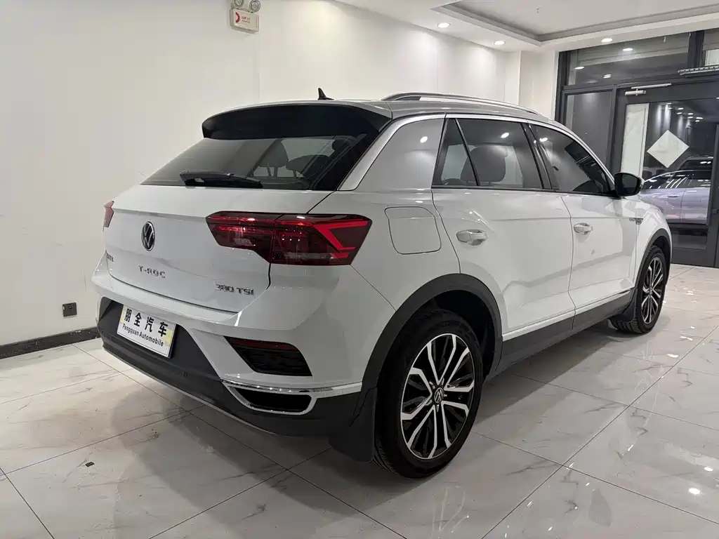 Volkswagen T-Roc 2022 — фото 18