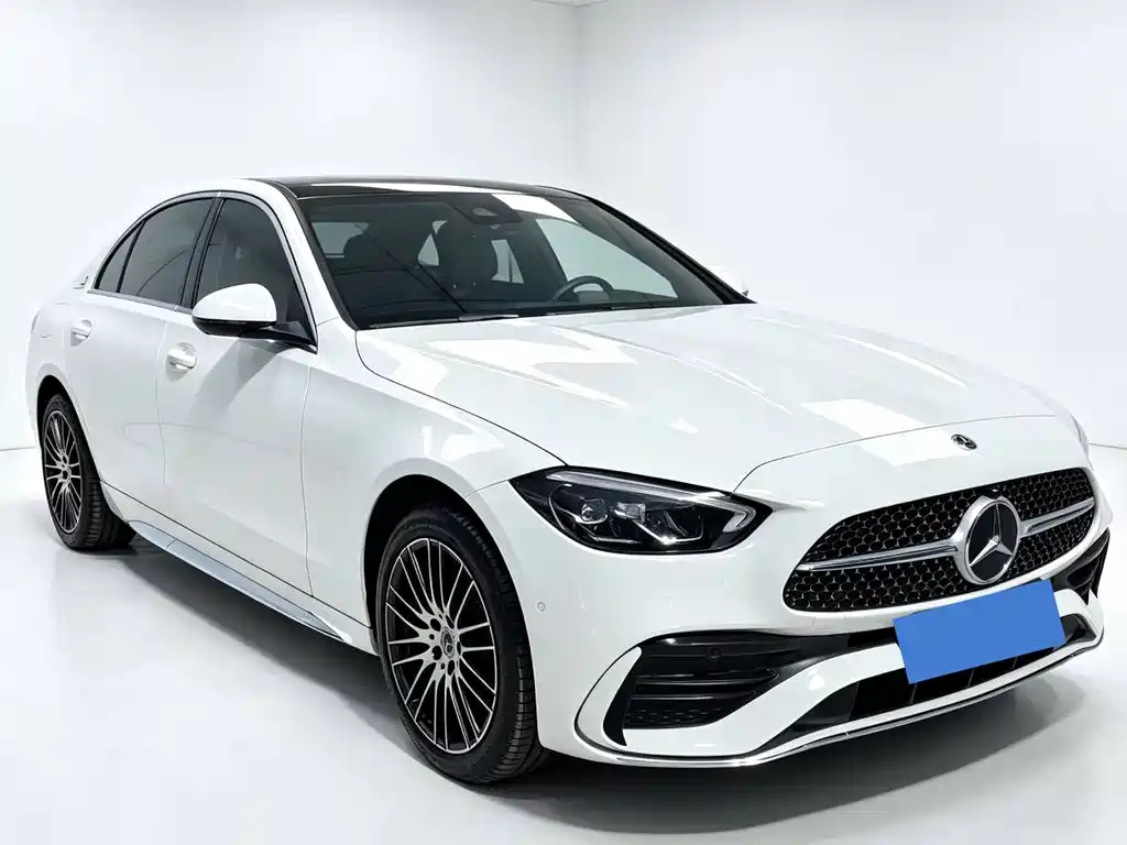 Mercedes-Benz C-Class 2024