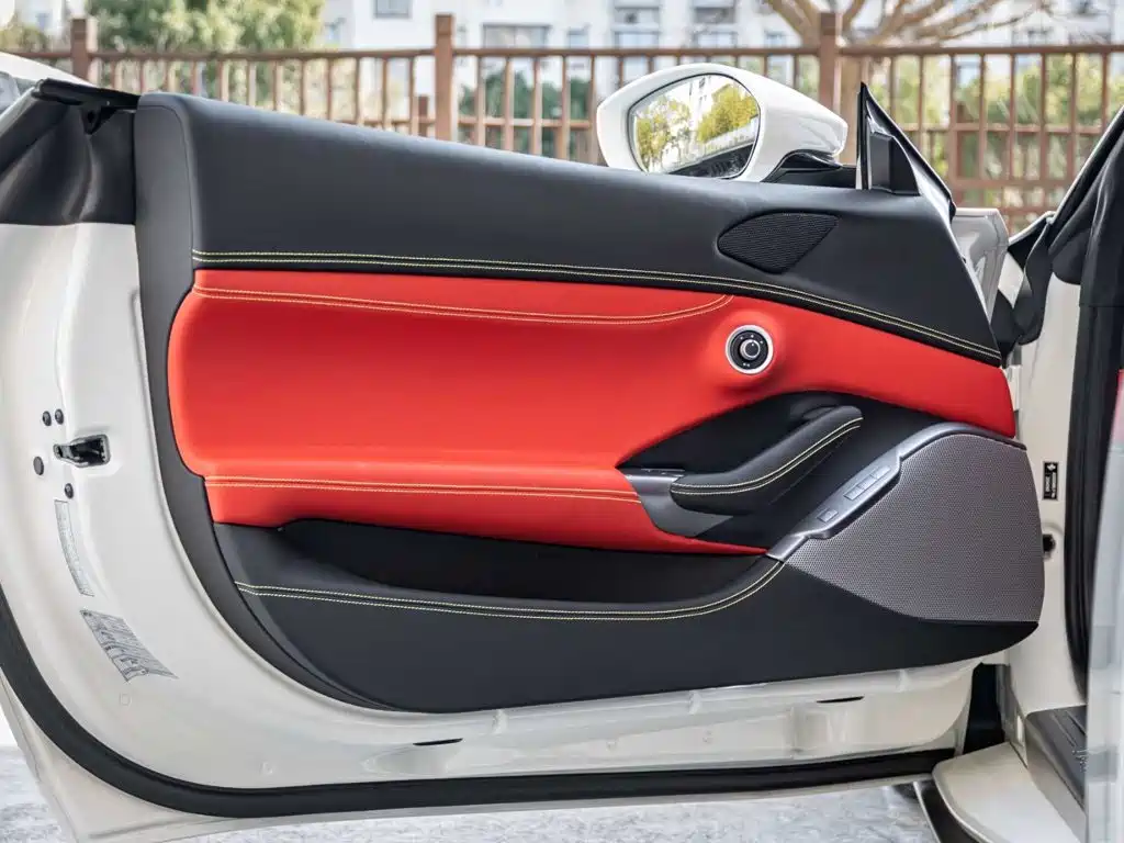 Ferrari Portofino 2023 — фото 17