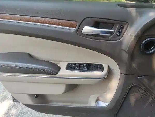 Chrysler 300C 2014