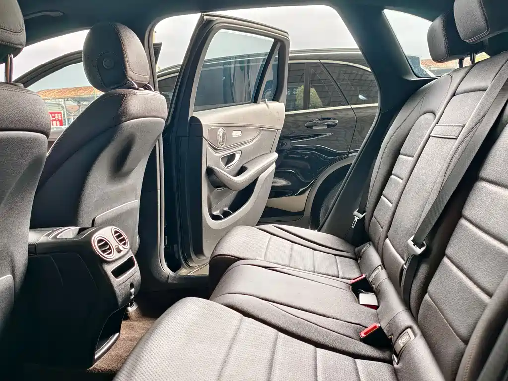 Mercedes-Benz GLC 2020