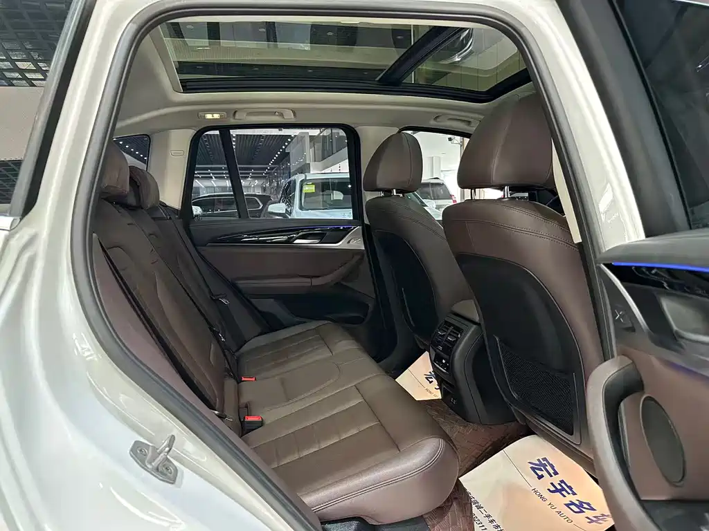 BMW X3 2020 — фото 15