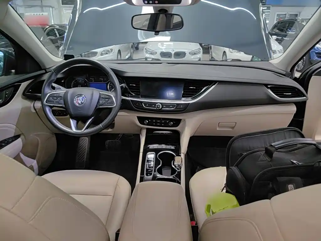 Buick Regal 2021 — фото 10