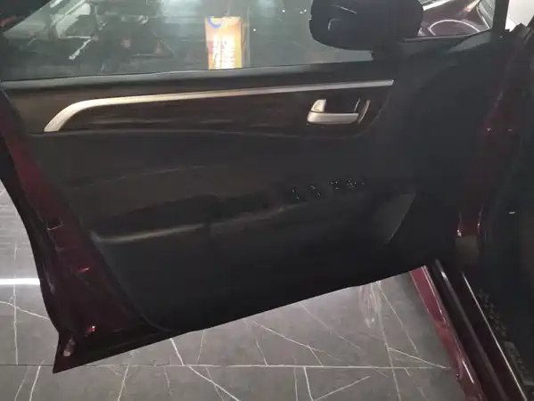 Honda Jade 2017