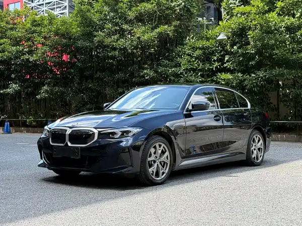 BMW i3 2022