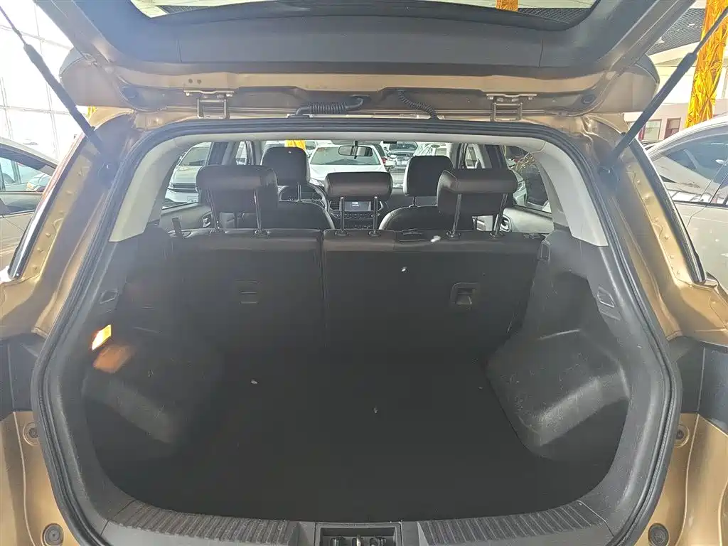 GAC Motor Trumpchi GS4 2016 — фото 19