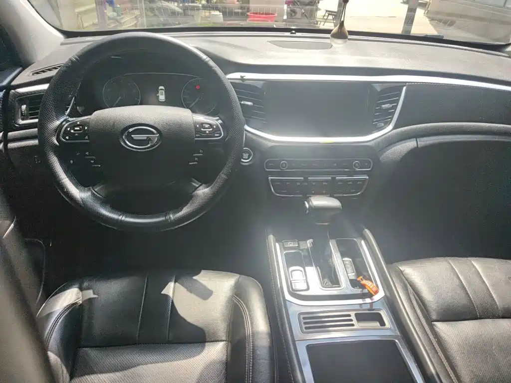 GAC Trumpchi GS7 2019 — фото 14