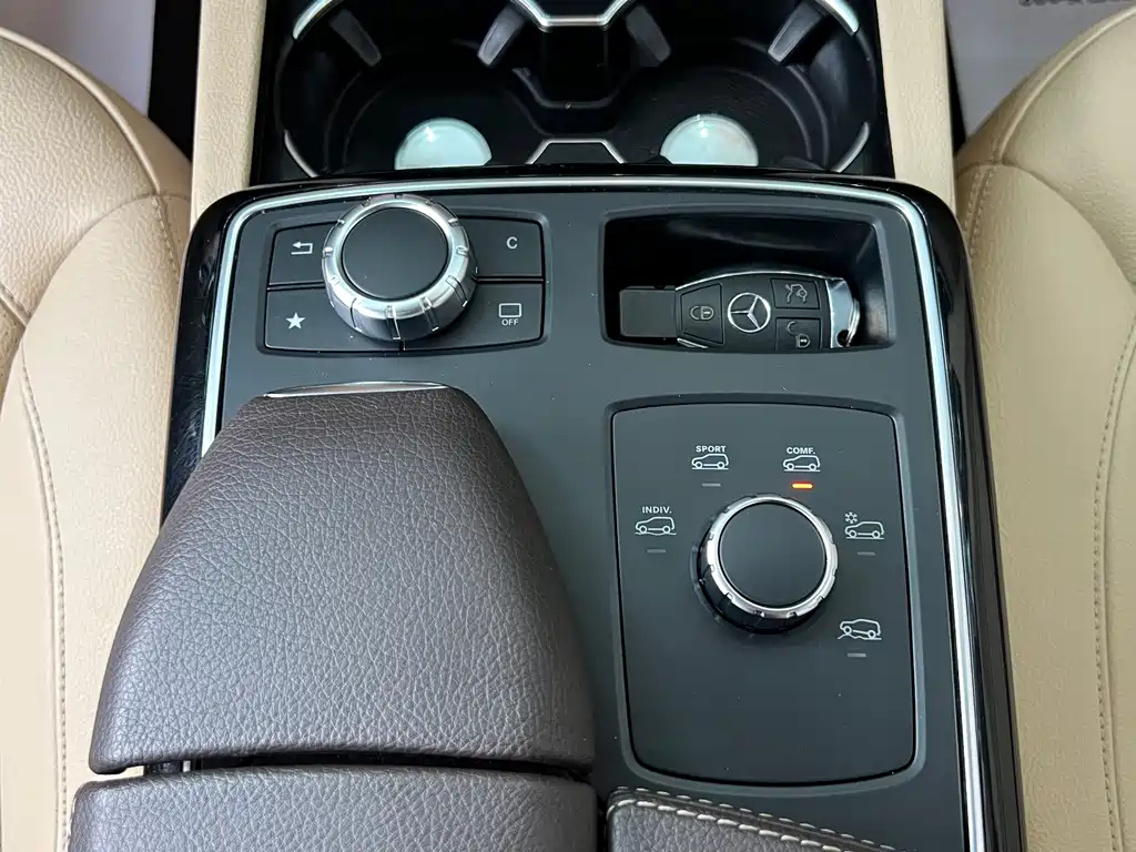 Mercedes-Benz GLE 2018 — фото 13