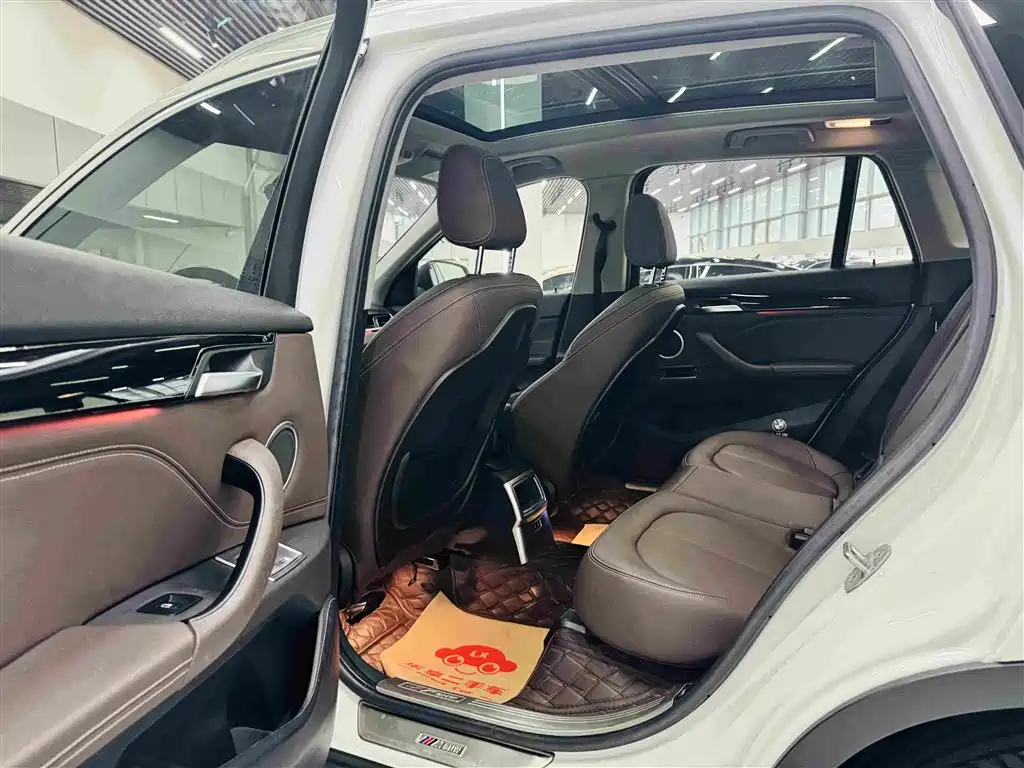 BMW X1 2020 — фото 19