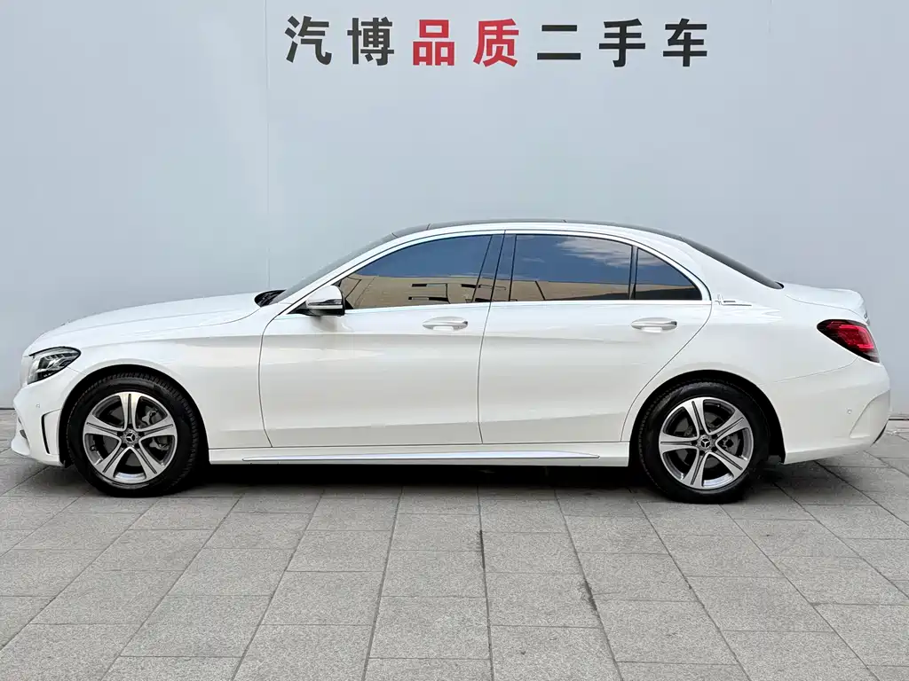 Mercedes-Benz C-Class 2020 — фото 4