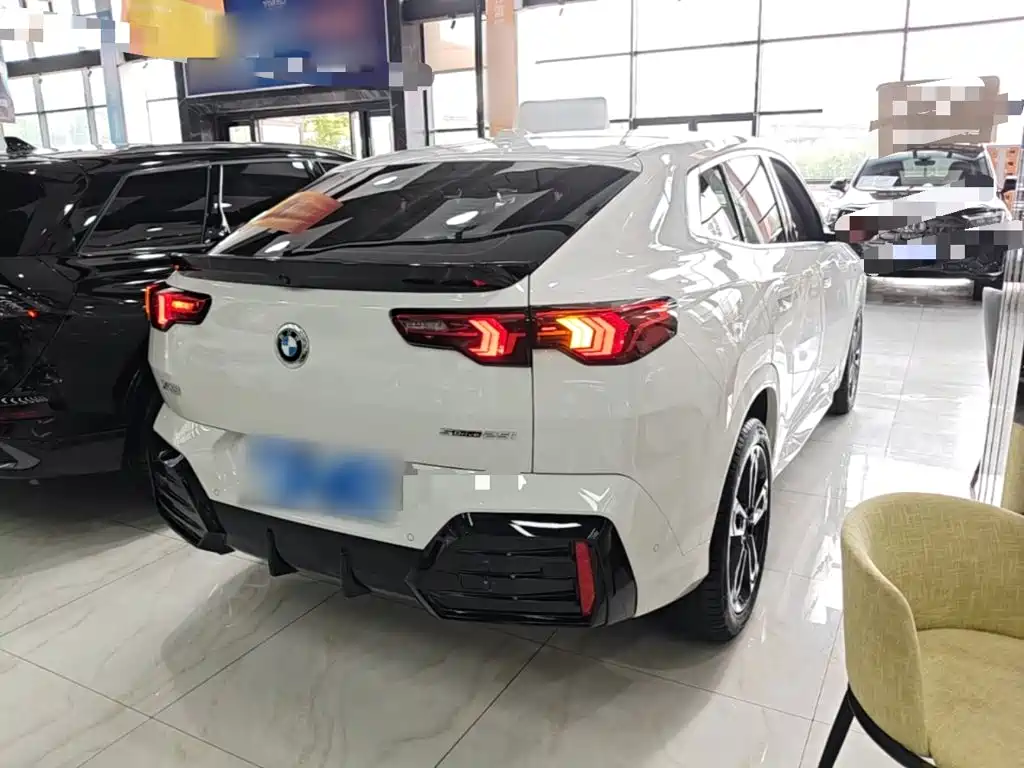 BMW X2 2025 — фото 7