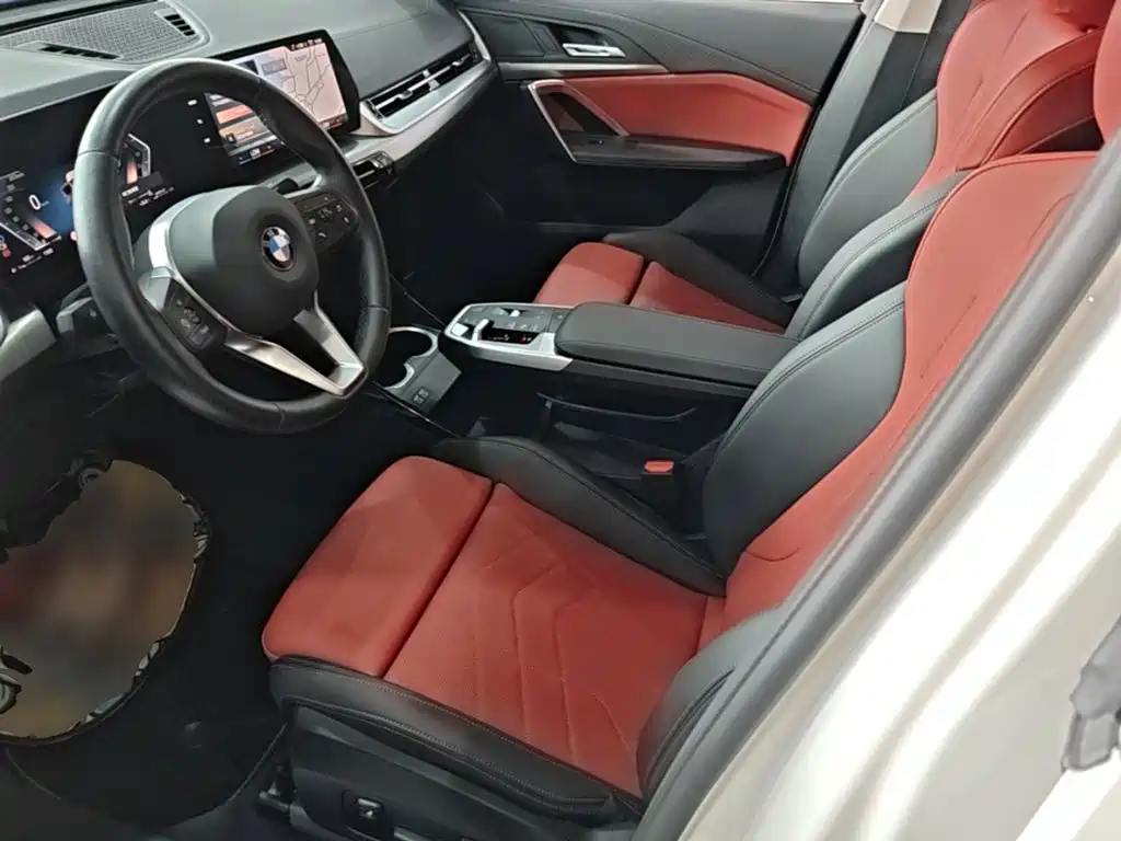 BMW X2 2025 — фото 15