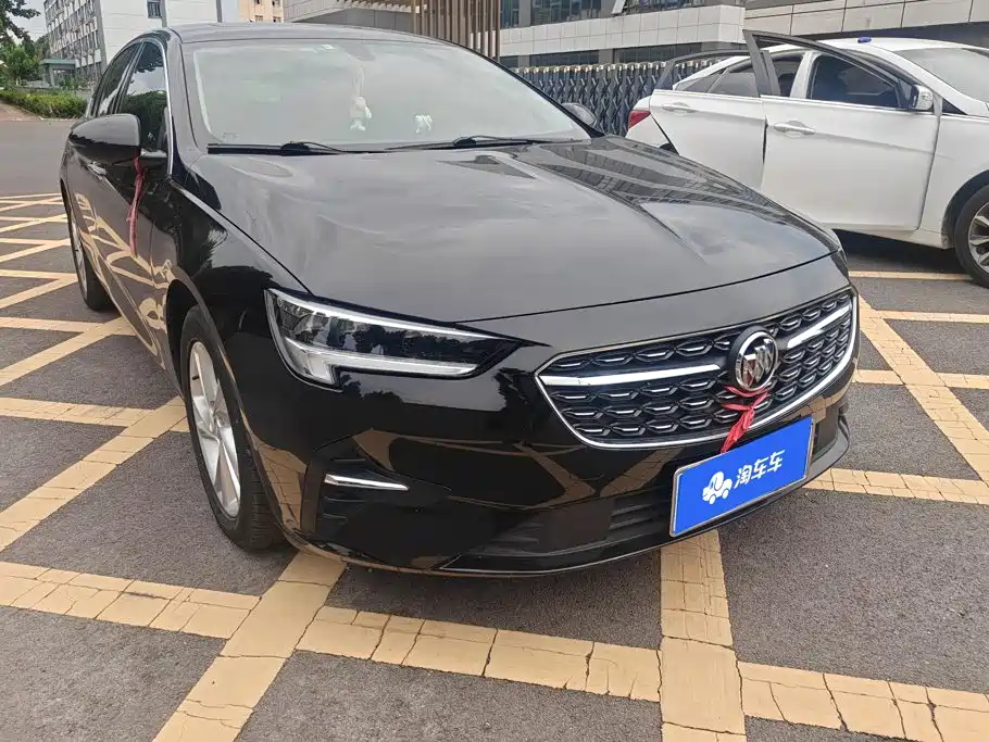 Buick Regal 2021 — фото 1