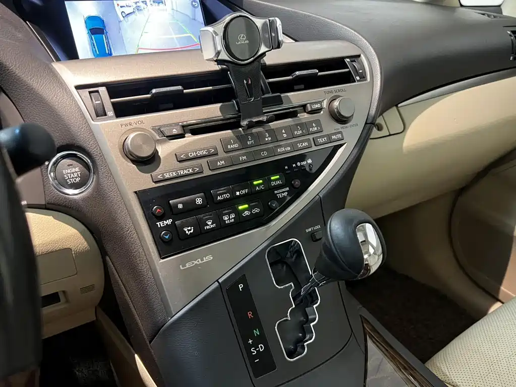 Lexus RX Classic 2015 — фото 10