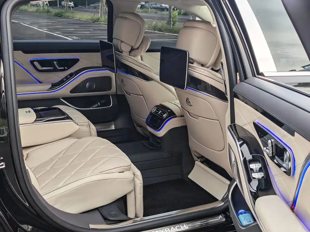 Mercedes-Benz Maybach S-Class 2026 — фото 9