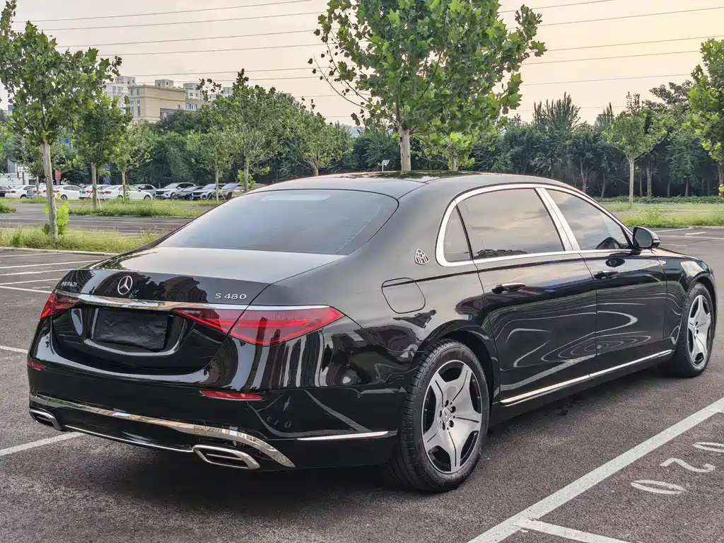 Mercedes-Benz Maybach S-Class 2026 — фото 3