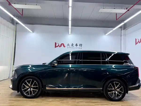 GAC Trumpchi GS8 2022