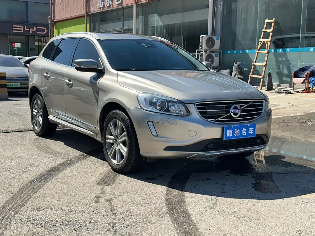 Volvo XC60 2016 — фото 3
