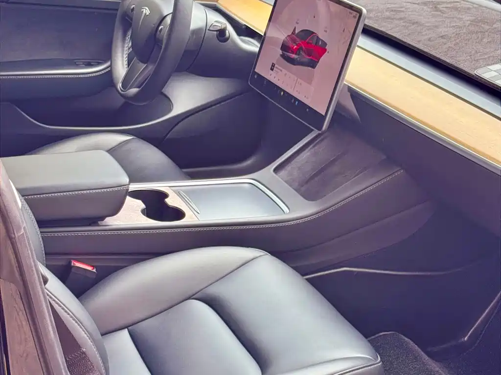 Tesla Model 3 2023 — фото 14