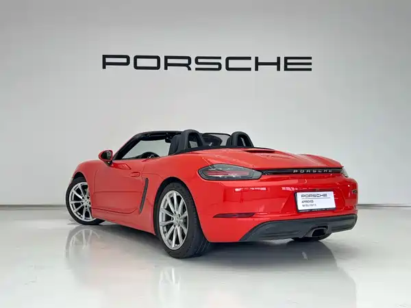 Porsche 718 2017