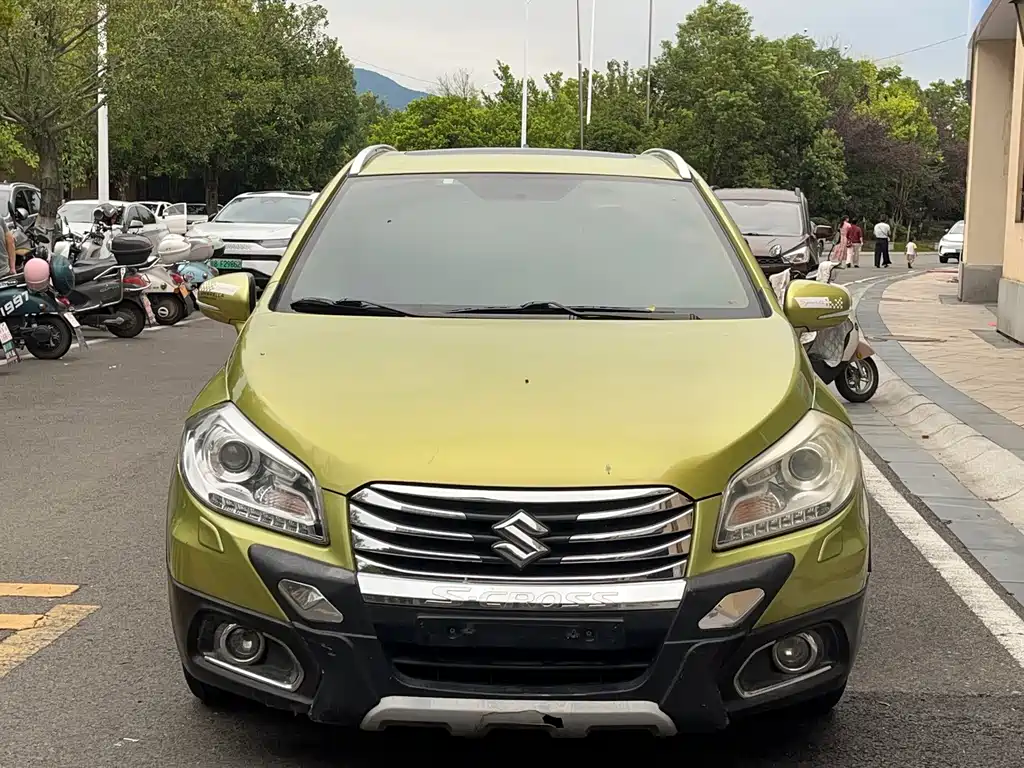 Suzuki S-Cross 2014 — фото 2