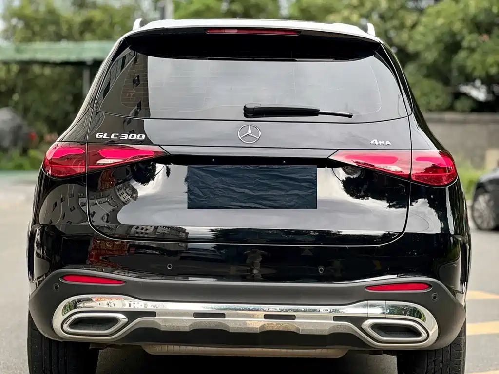 Mercedes-Benz GLC 2023