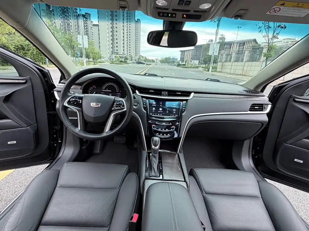 Cadillac XTS 2019 — фото 10