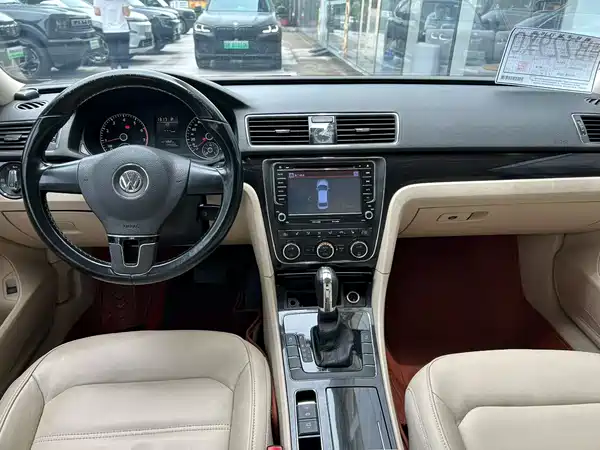 Volkswagen Passat 2015