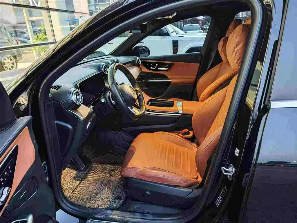 Mercedes-Benz GLC 2024