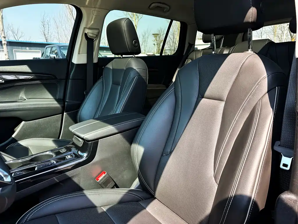 Buick Envision Plus 2022 — фото 16