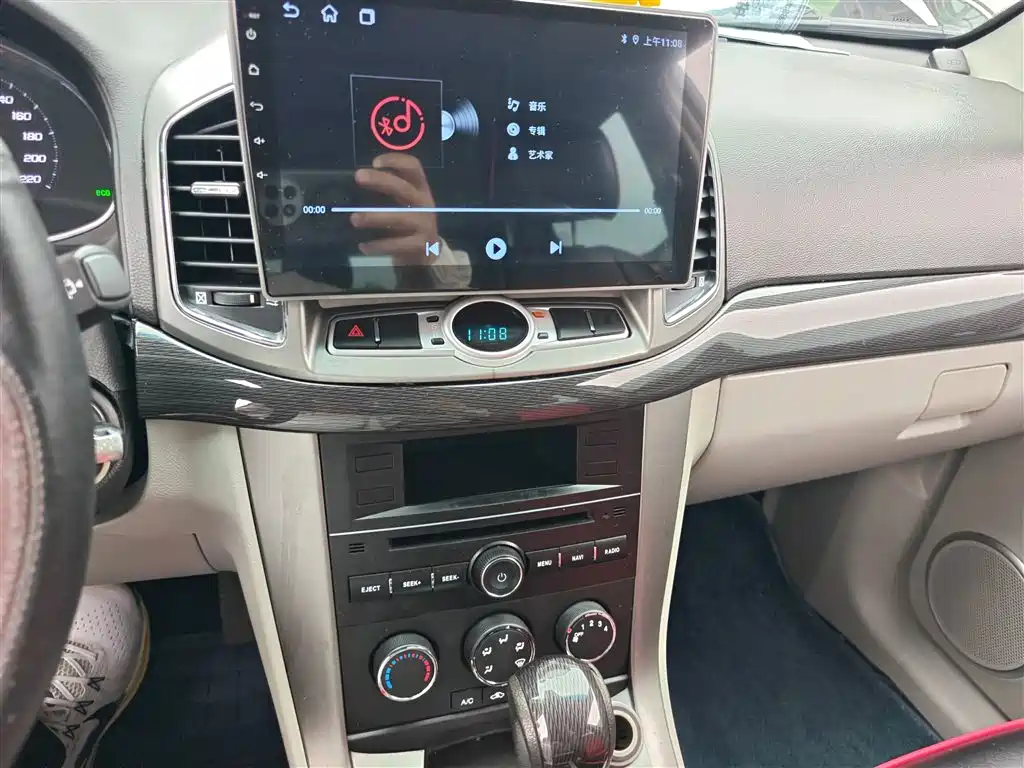 Chevrolet Captiva 2015 — фото 13