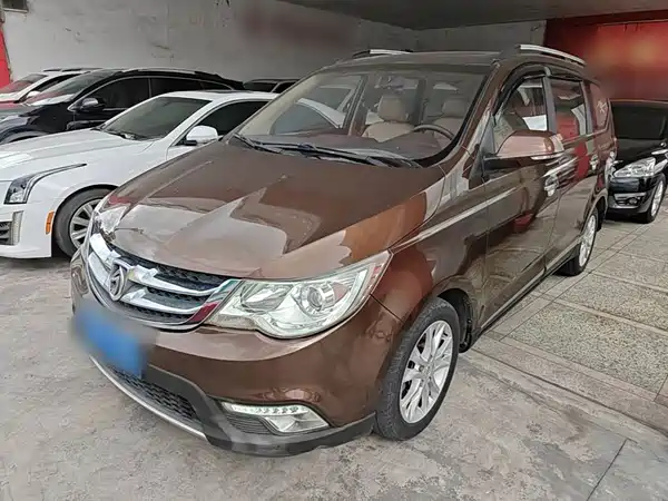 Baojun 730 2014