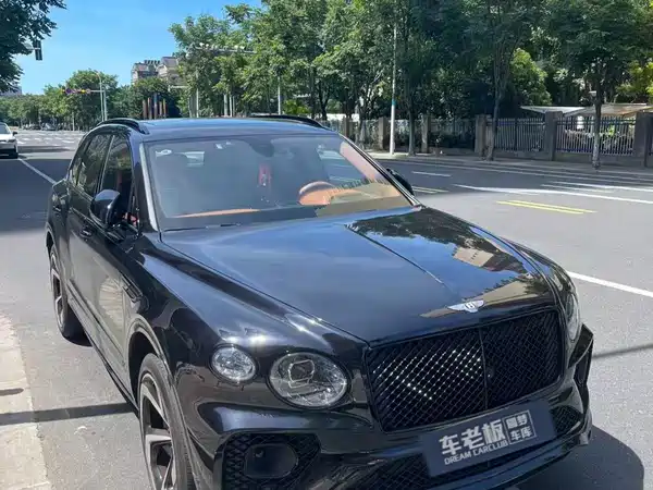 Bentley Bentayga 2022