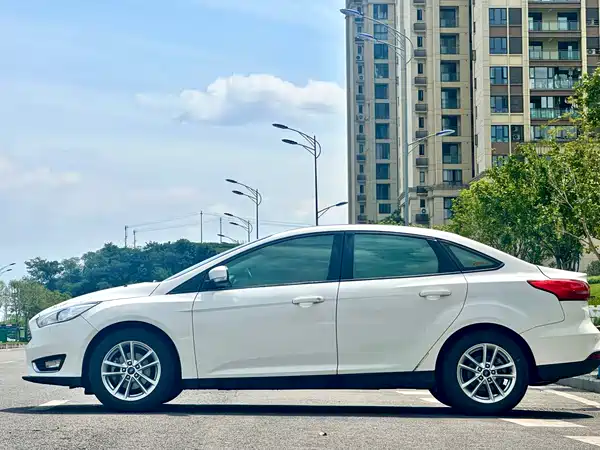 Ford Focus 2015