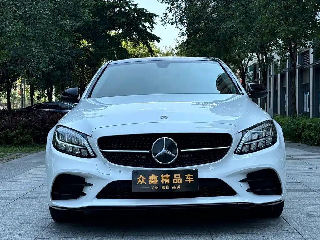 Mercedes-Benz C-Class 2021