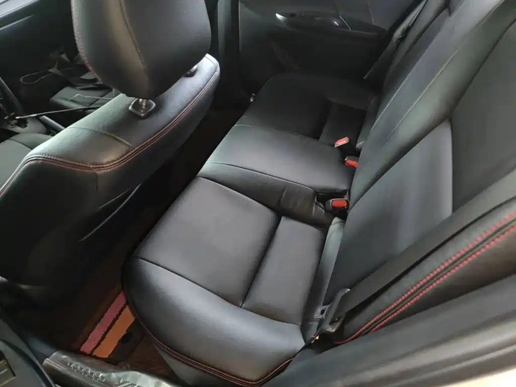 Toyota Yaris L 2018 — фото 17