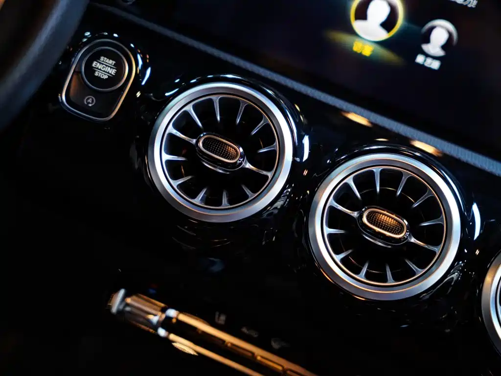 Mercedes-Benz A-Class AMG 2022 — фото 37