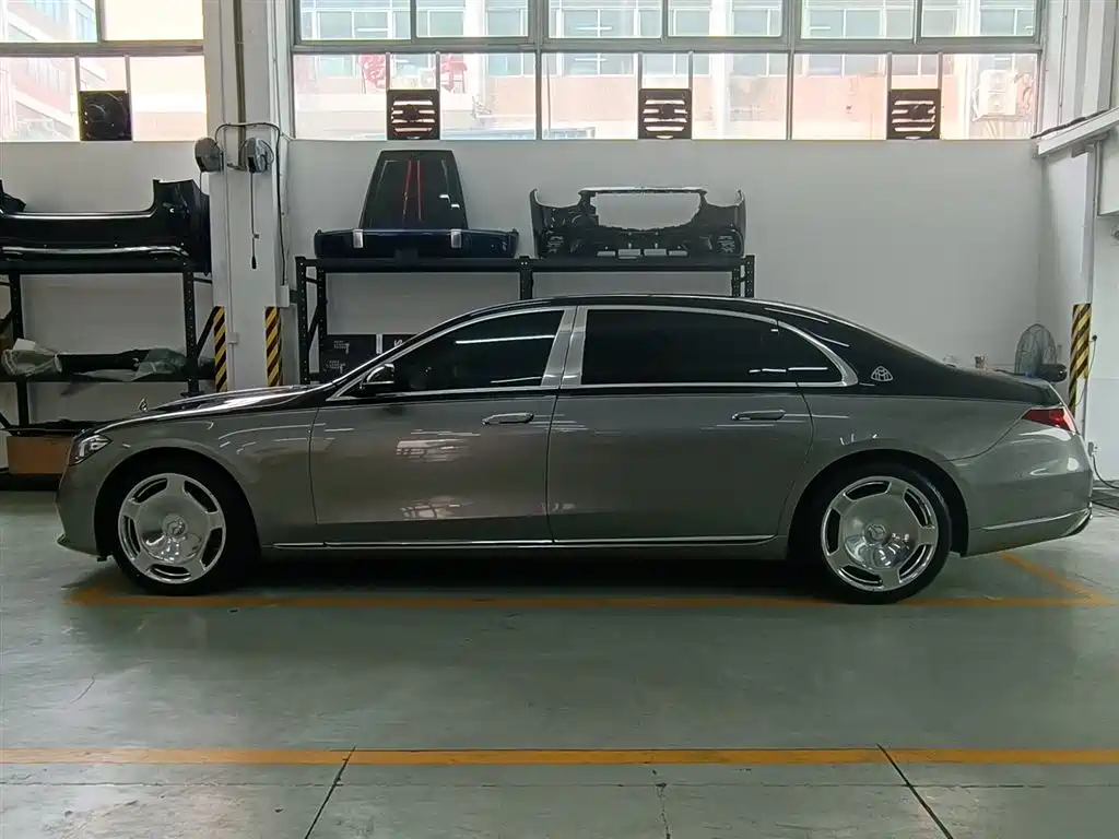 Mercedes-Benz S-Class 2025 — фото 3