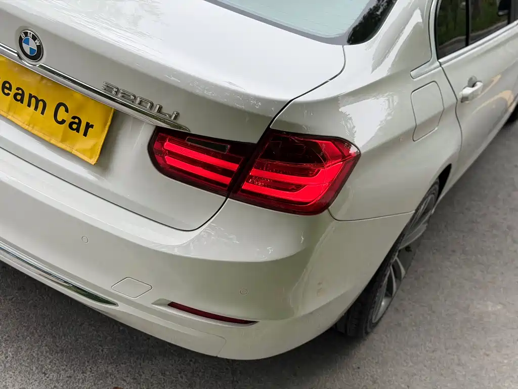 BMW 3 Series 2015 — фото 15