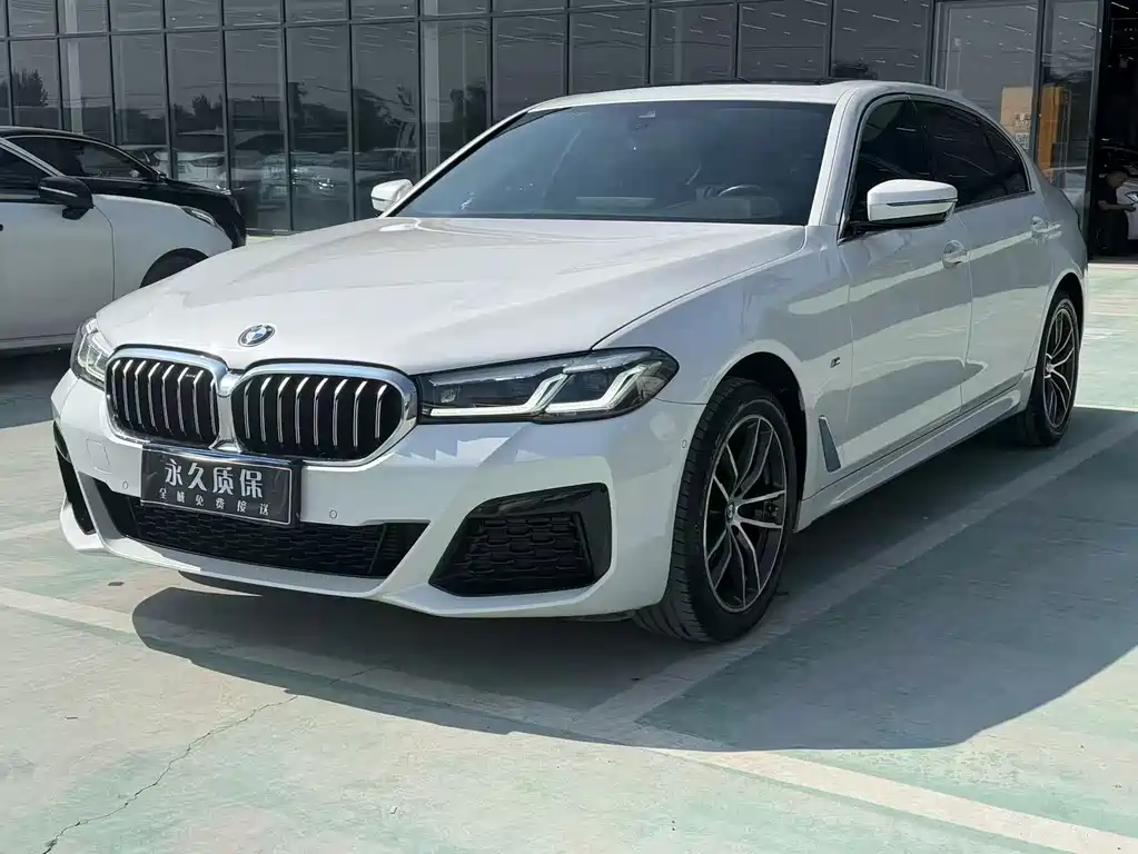 BMW 5 Series 2023