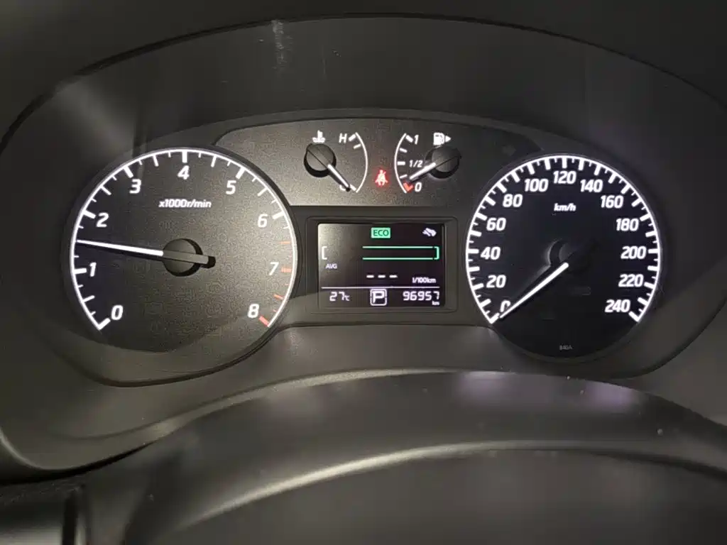 Nissan Sylphy 2015 — фото 12