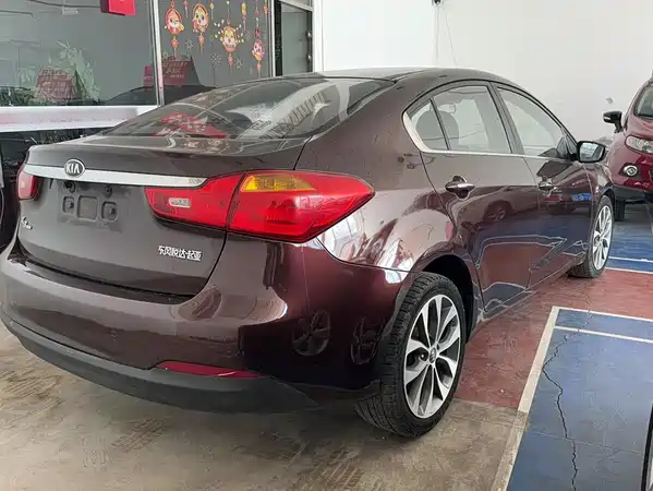 Kia K3 2014