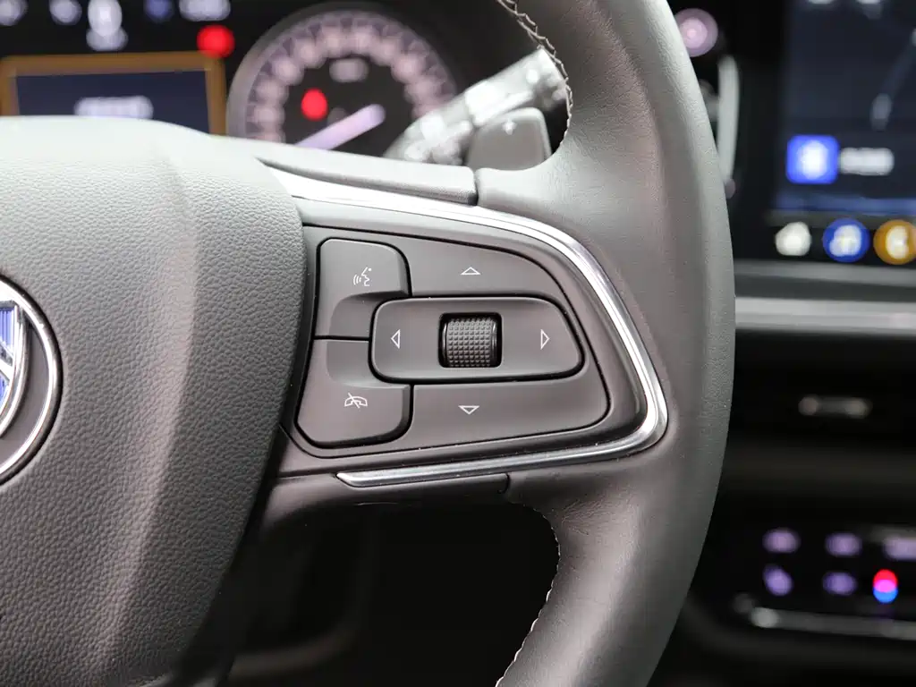 Buick Envision Plus 2022 — фото 11