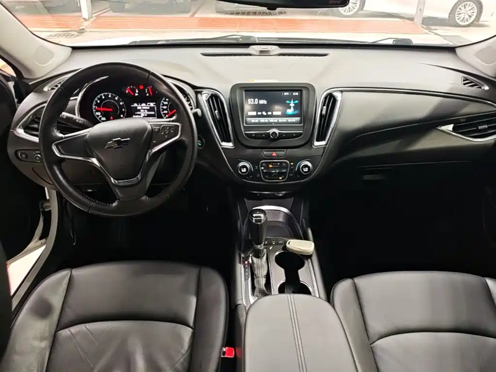 Chevrolet Malibu XL 2017 — фото 10