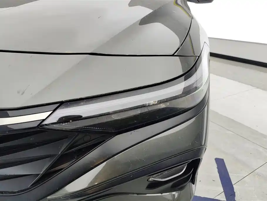 Hyundai Elantra 2024
