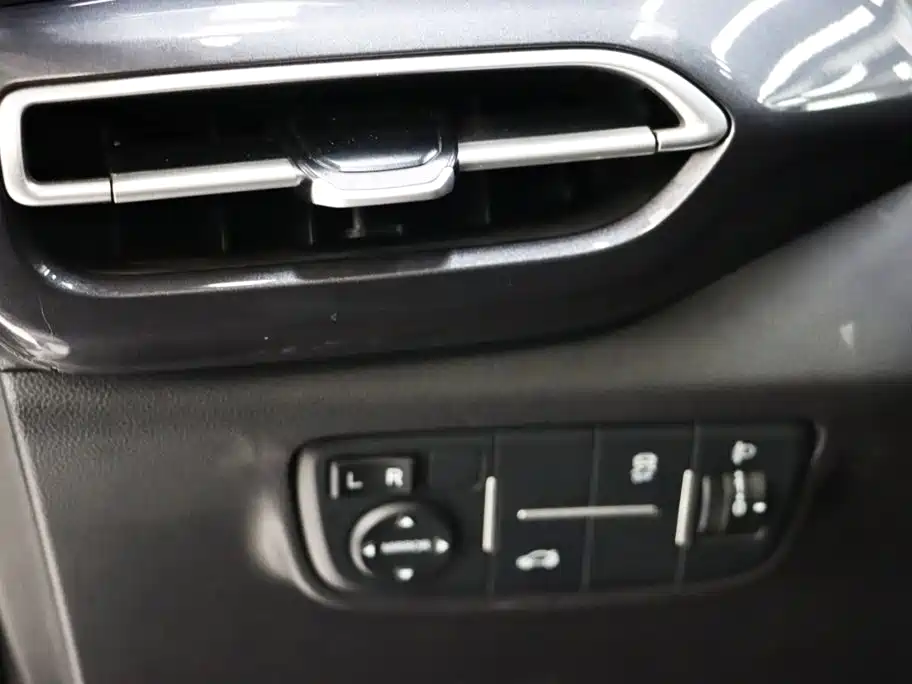 Changan Eado 2021 — фото 13