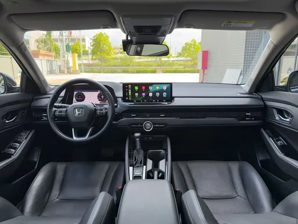 Honda Accord 2025 — фото 10